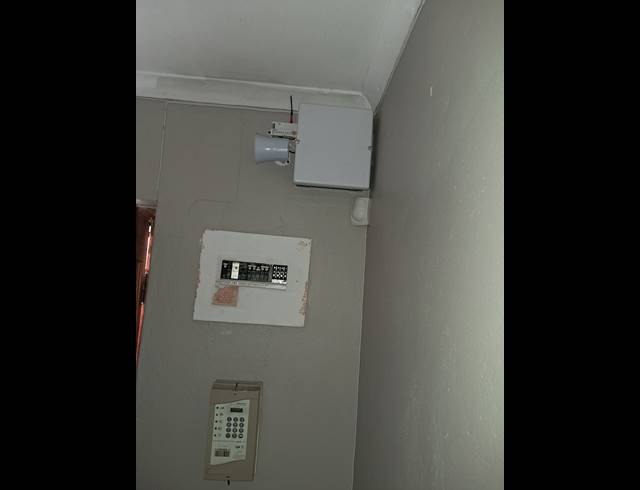 1 bed property to rent in SUNBIRD PARK